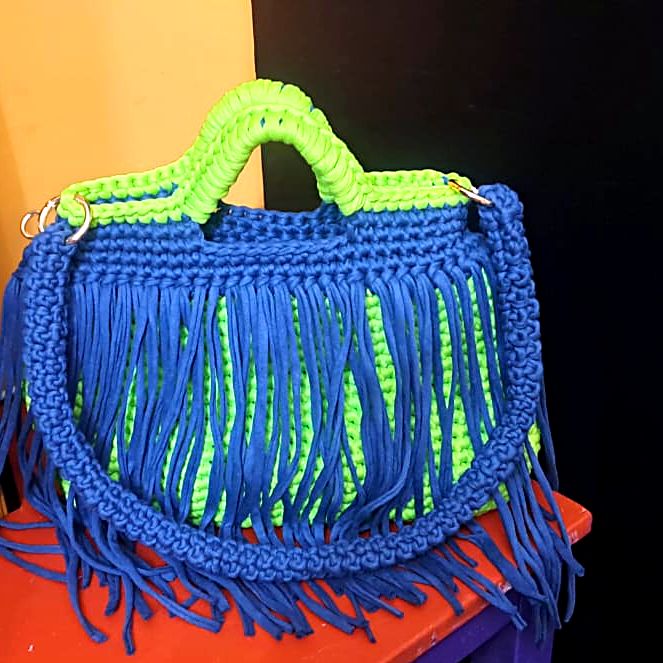 Borsa a frange — blu e verde lime